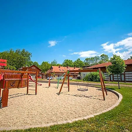 Hotel Balatonboglar